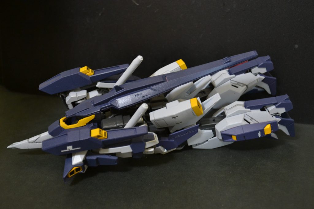 Gアーマー(Gフォートレス)形態。
MS形態に移行するためには一旦切り離して再ドッキングが必要。
これは単に並べただけでドッキングのギミックはありません。。。