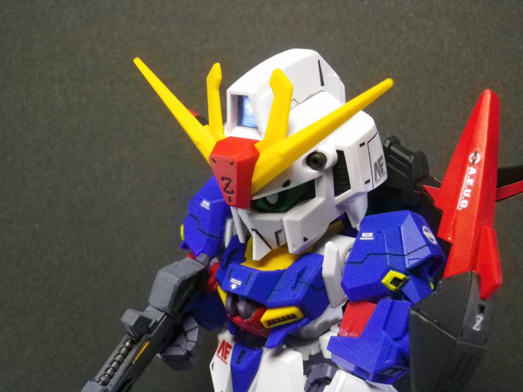 頭部アップ
もう少しアンテナをシャープにすると良かったかな?