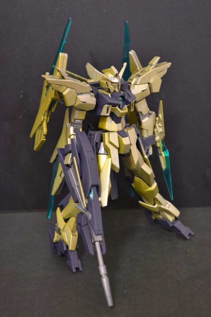 ドッズライフルは砲身の延長とアーマーを分割して砲身の根元につけました。