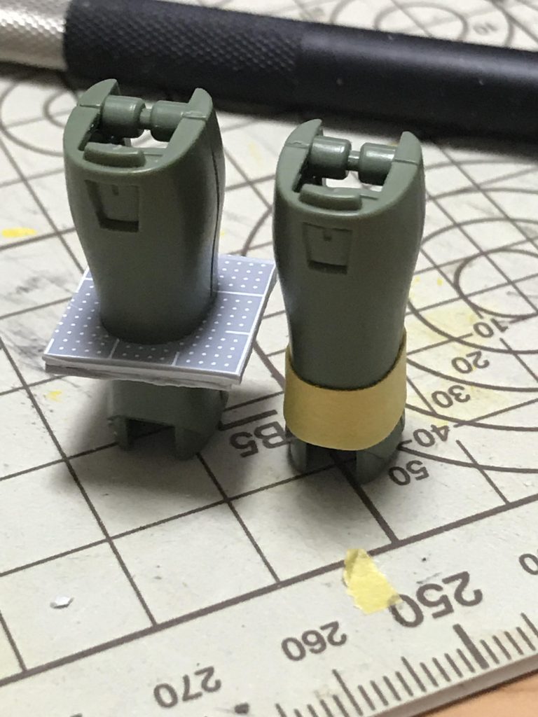 脚は延長しています。
少し延ばした方がかっこいいと思うので!