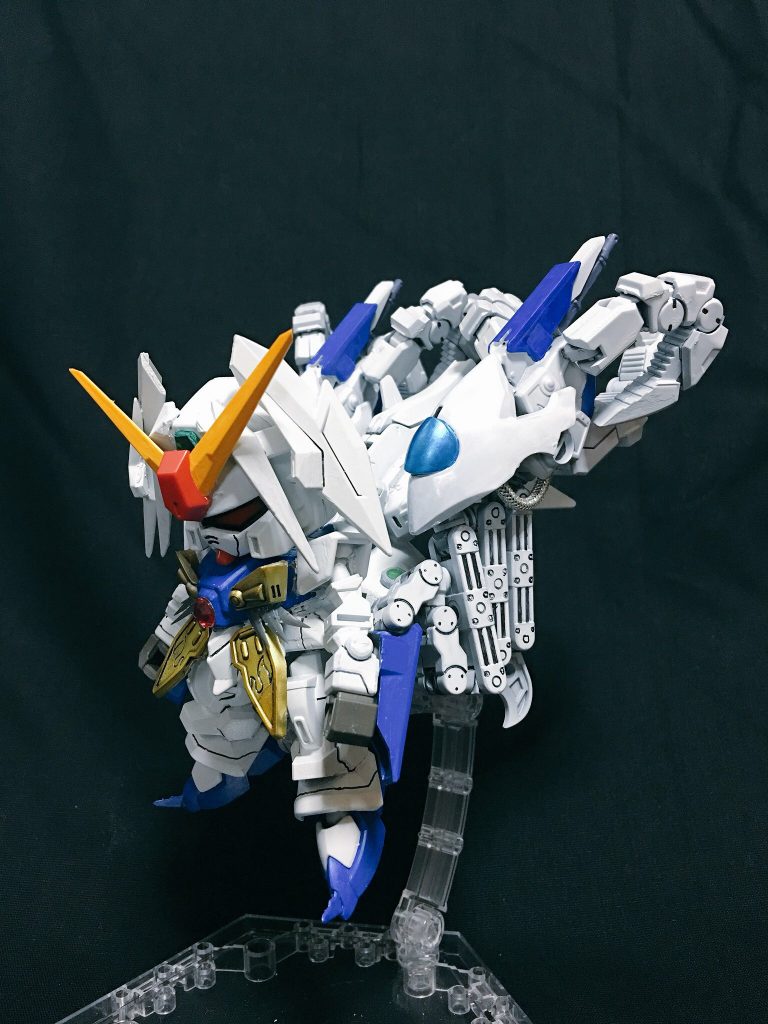 謎のSDガンダム。