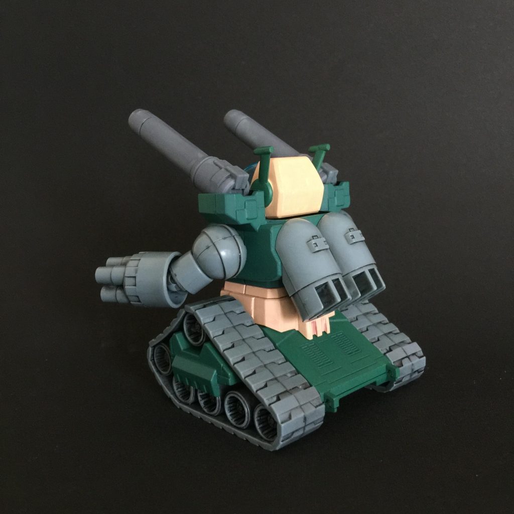 緑とベージュ？部分のみ筆塗りしてます。
グレー部分はウェザリングカラーで
汚してます。