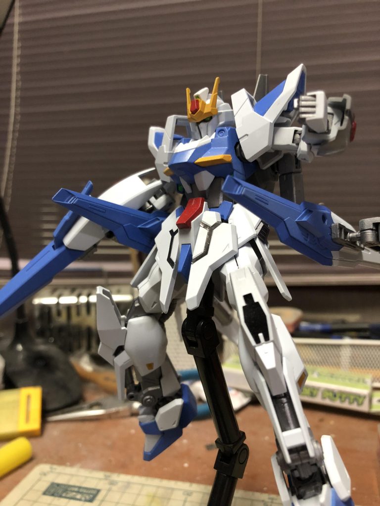 バインダーキャノンβ 射程が短く威力は高くないが速射性に優れる。MS戦で使用される。