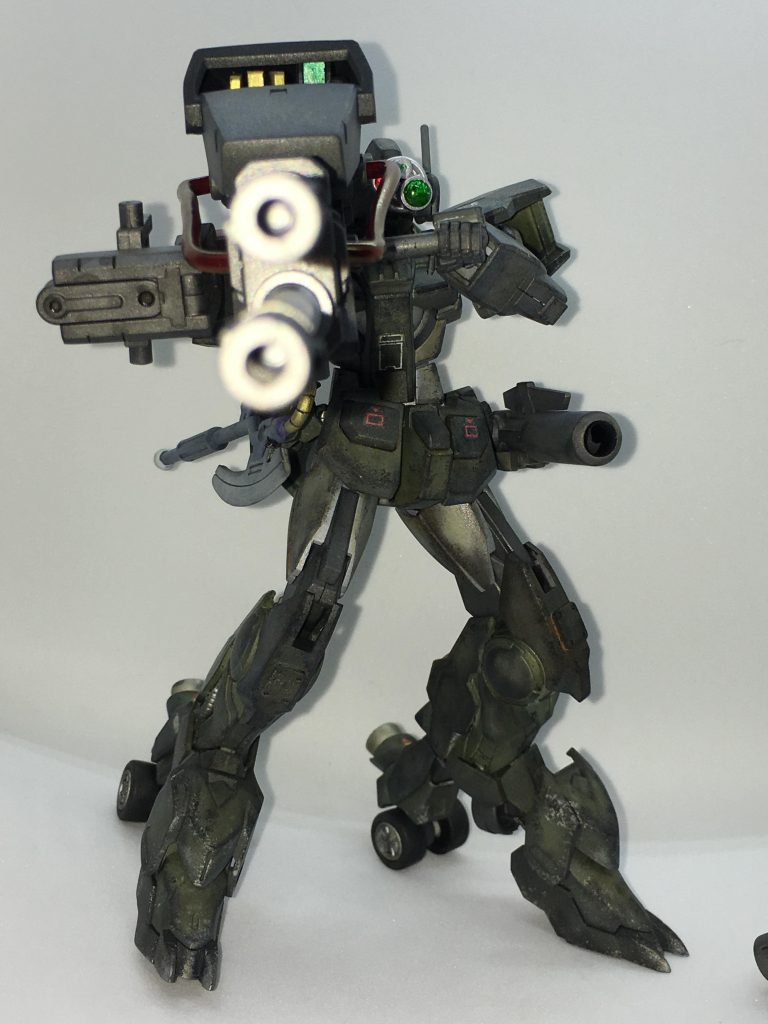 ギルガメスフロントショット
大きく扱いが難しいが実弾を撃ち尽くし決定力不足となった際の切り札である。