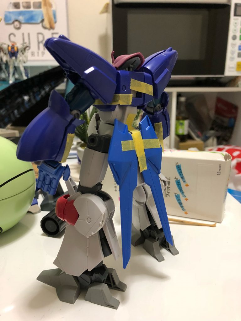 ## 案その1リアビュー
リアアーマーをフリーダムの羽から転用してみて、錯誤しました。