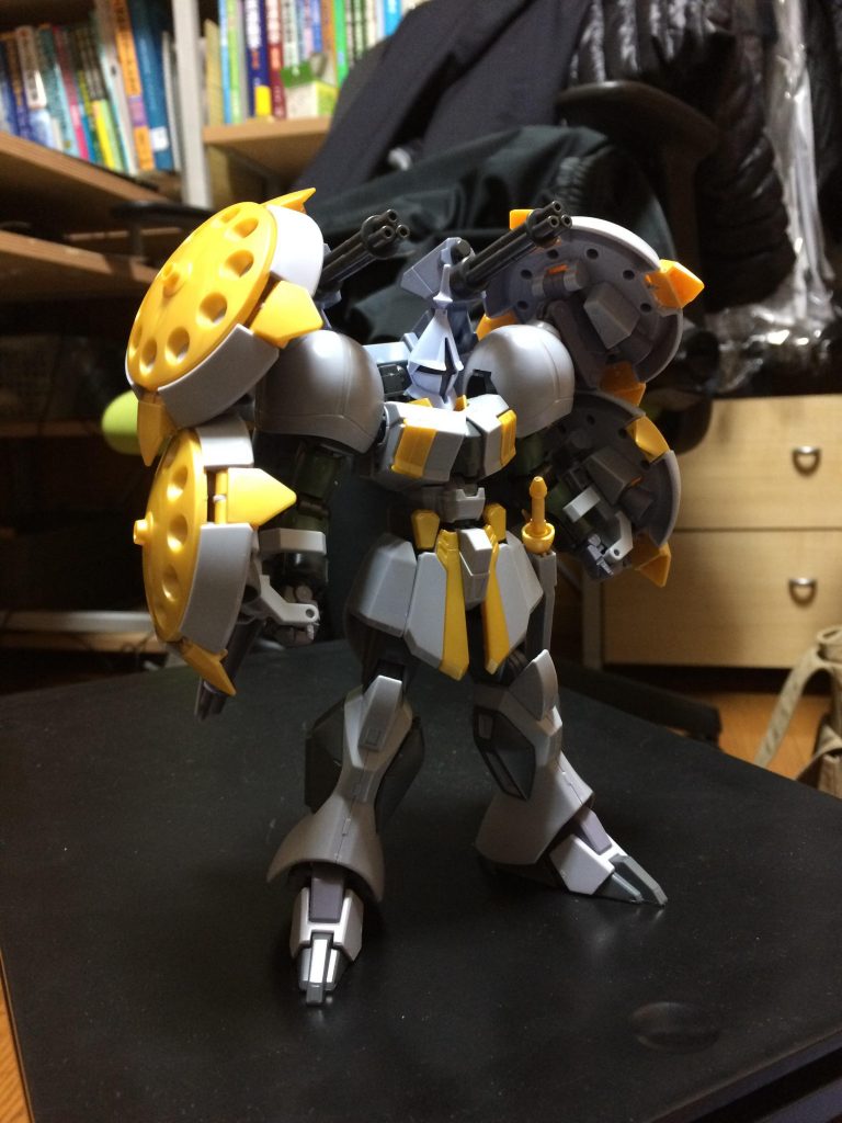 塗装前。ほぼRギャギャです。