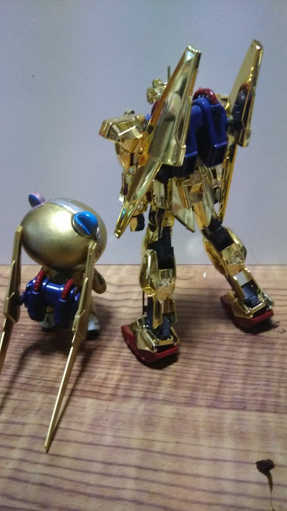 仲間か?–2枚目/制作者：@zoninggeneral