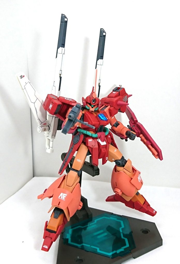 サテライトキャノン上バージョンで射撃ポーズ