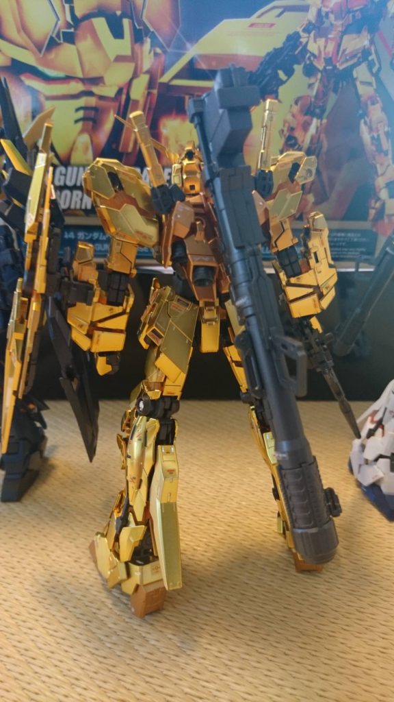 ユニコーンガンダム ゴールドコーティングver–3枚目/制作者：@emiya_GUNDAM