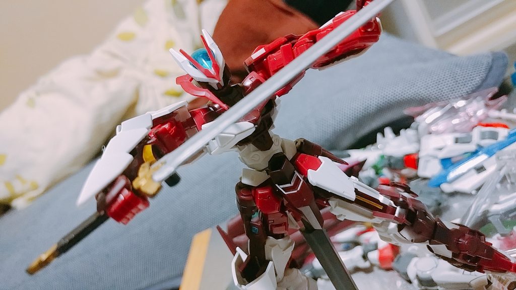 左のノースタングをパージ
まだこの時は可変機能はない