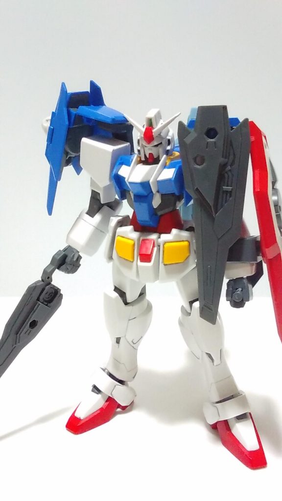 太陽炉は一機のみとなっていて、基本的に
武装はGNソードサバイブだけです。(これで本当に生き残れるのかどうやら)