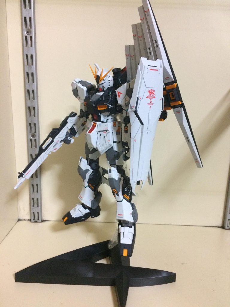 ファンネルの部品つけ忘れてる