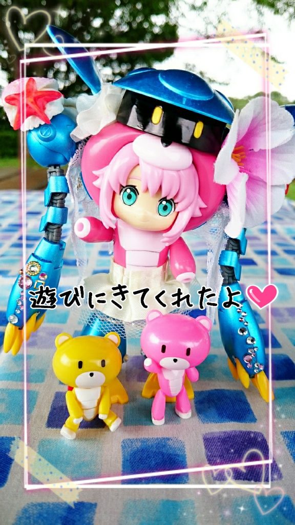 ガンダムベースにあったガチャのプチッガイ❤とっても可愛いので、一緒に撮ってみました✨