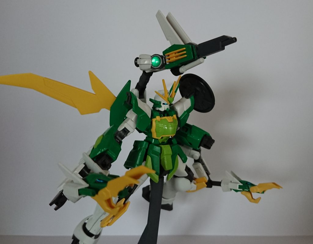 新武装です
ストリボーグライフル
両サイドにバーニア