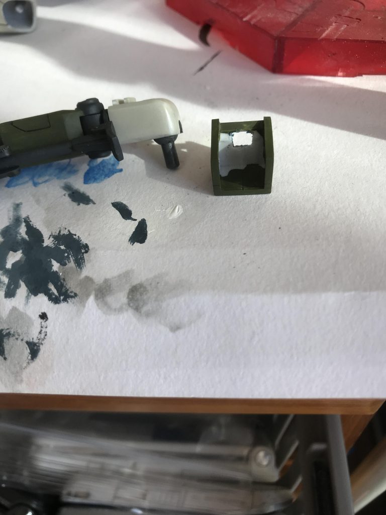 旧キットはポリキャップ仕込むには丁度いいサイズな気がしますね。