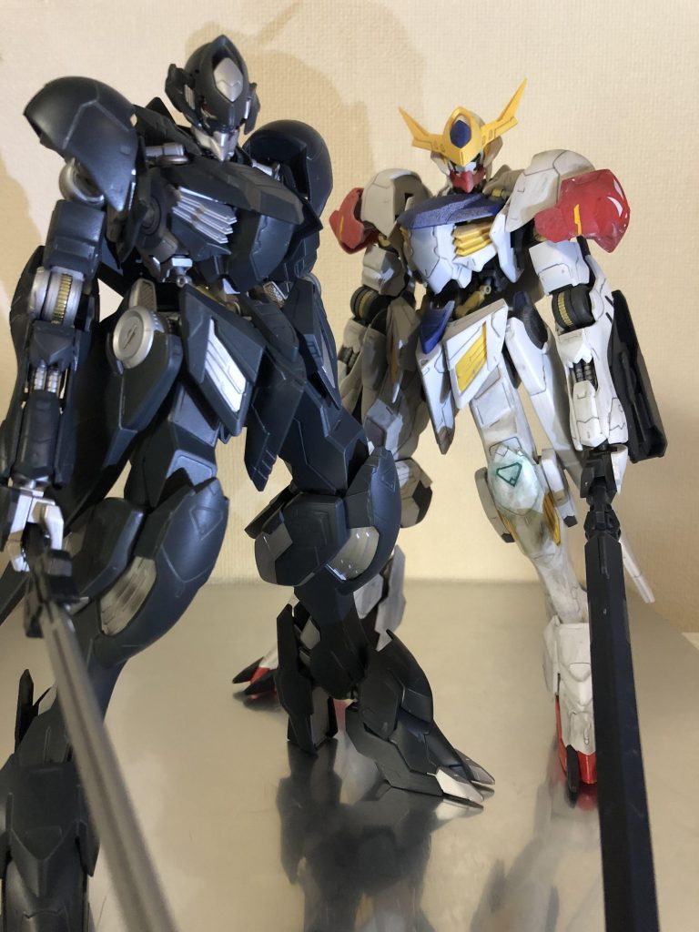 前に制作した、ルプスとの写真です。
この写真を撮った時に疲れが吹き飛びました。
