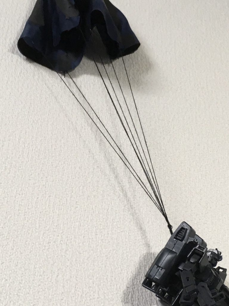 パラシュート散開