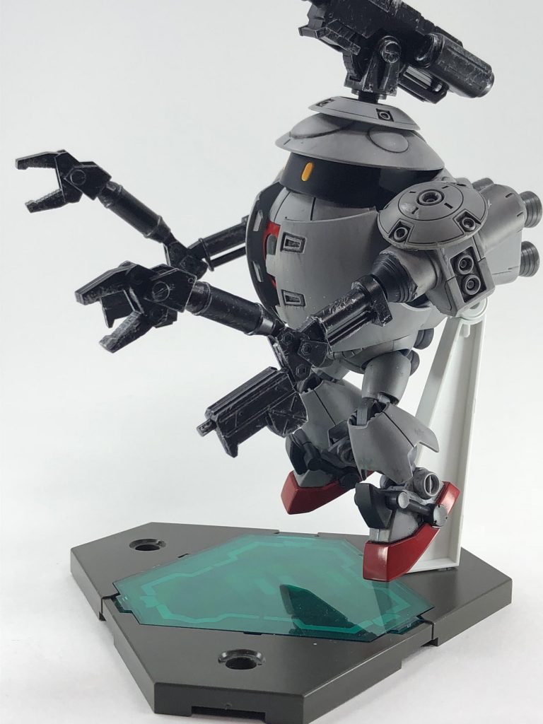 スリッパはレッドウォーリアのモノに。ロールバー的なディテールが上手くハマった気がします。水かきとクチバシが無くなると水泳部感も薄れましたね。