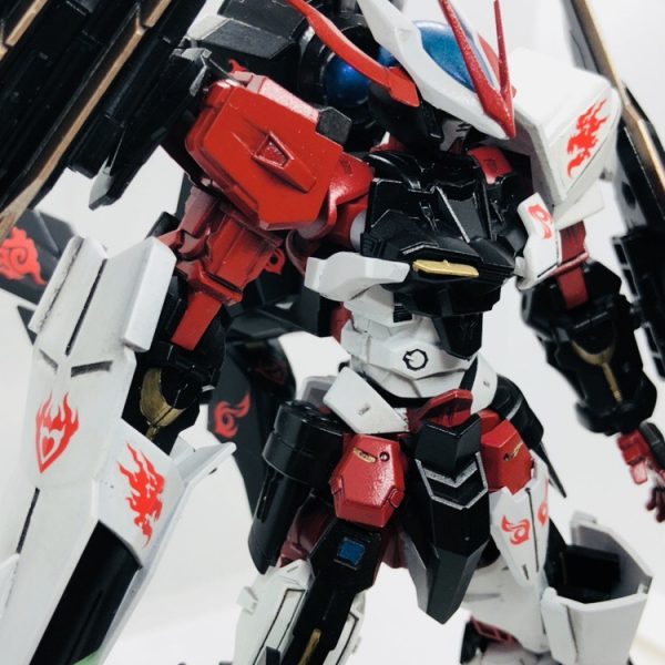 アストレイノーネイム  炎ver