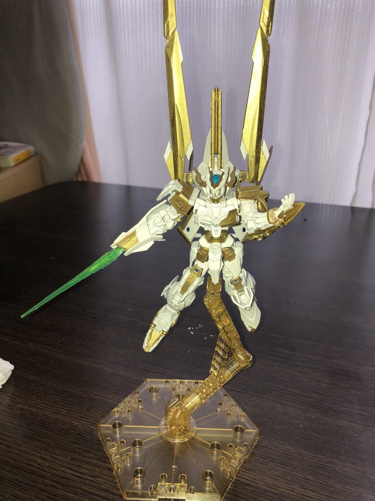 ガントレットセイバー装備