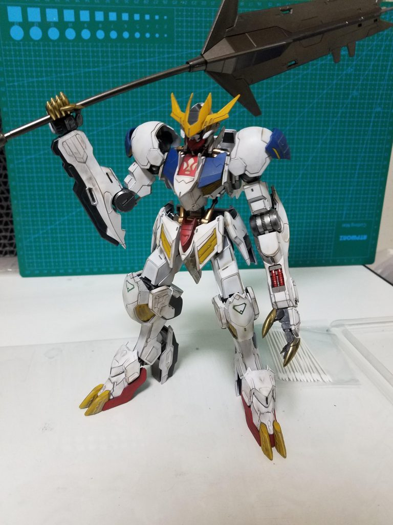 ポーズはセンスがないので立たせてるだけです。