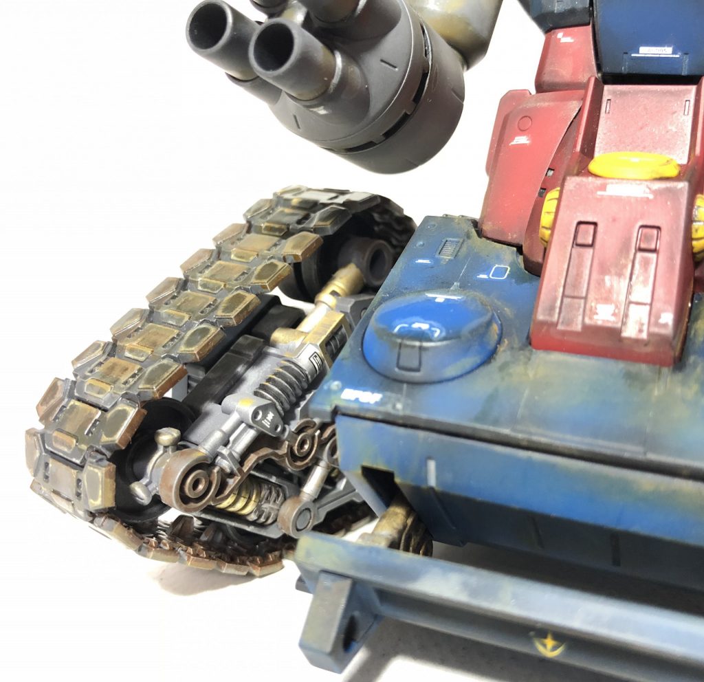 チラ見せ部分に重点を置いての塗装