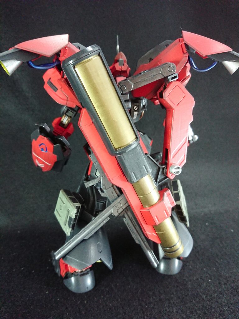 バックショット
フルシティのバックパックと脚にバーニアを追加してあります(見えないけど)