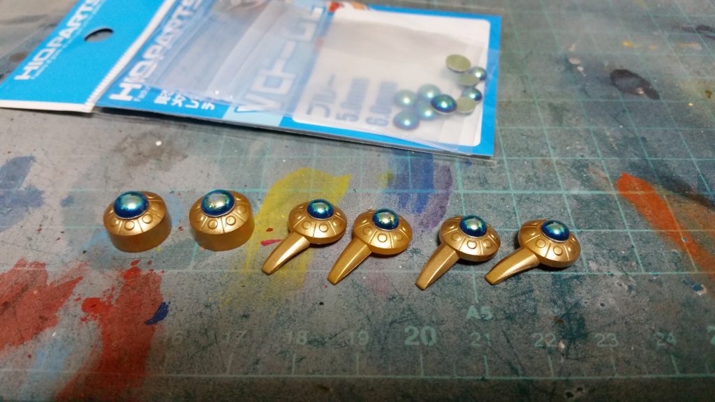 もともとあった宝玉デザインを削り落としてVCドームを取り付け。見た目が豪華になります。