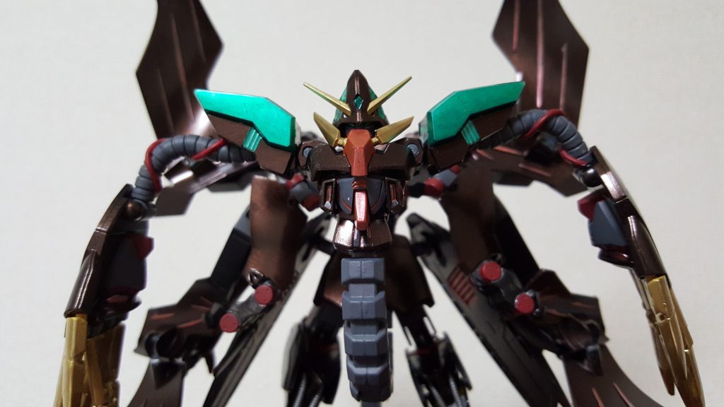 ウイング展開
尻尾のようになってます。