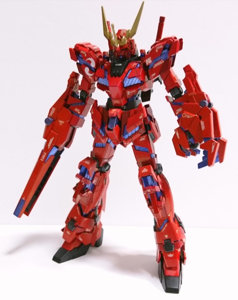 ここからは武装バリエーションを変え、製作解説です。
まずはバンシィスタイル。