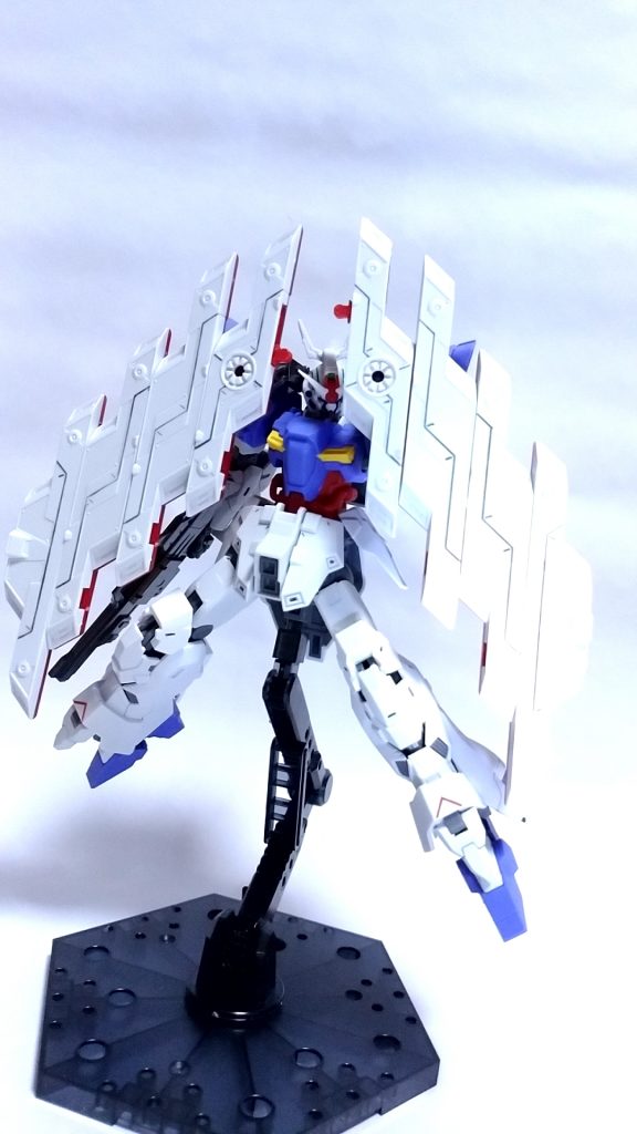 またサイコプレートはアームを前方に展開してマントのように持ってくることも出来て楽しいです!