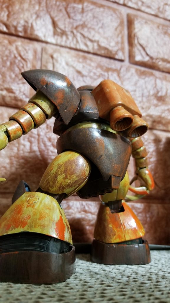 バックはかなり適当。。