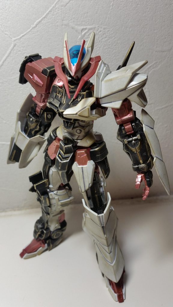 マント非装備状態
アシンメトリーがとてもかっこいいです…