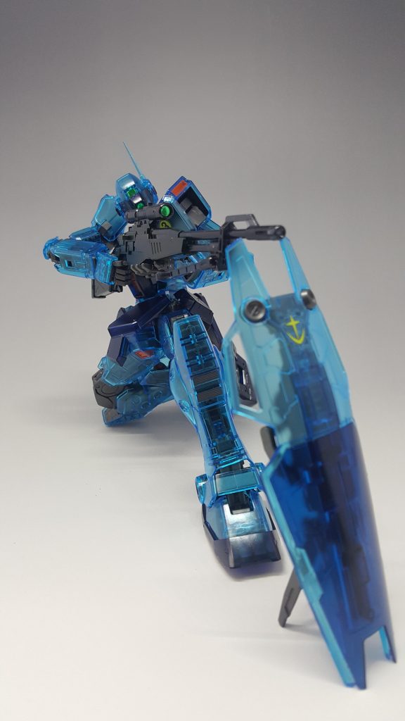 コイツを作ったら、やっぱりコレしますよね(´∀｀)
このポーズがキレイに決まるのはホントバンダイ様々ですわ(´∀｀)