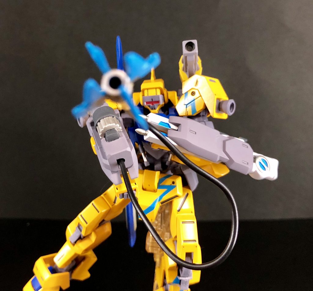 アンカー射出!
シュバルベグレイズに乗ったアインが流星号を圧倒していたのをみて有線にしました。これでより近接戦闘を強化します。