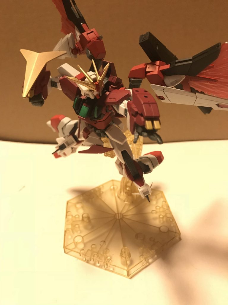 ブラストナックル
腕部に装着されている籠手で接近戦では絶大威力を発揮する