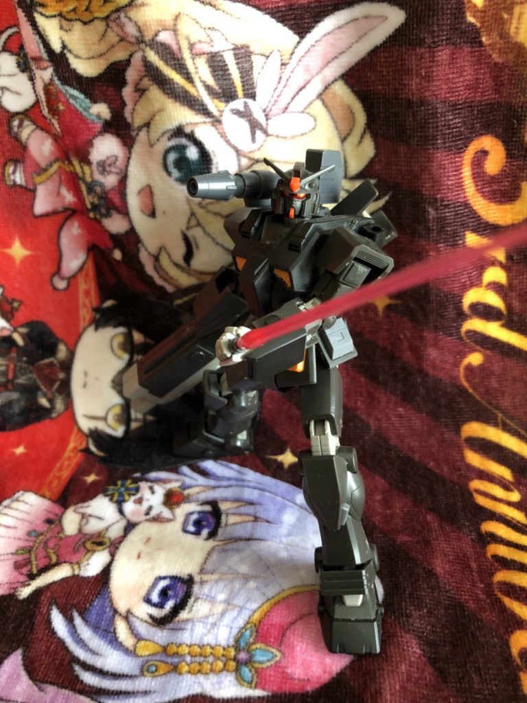 ビームサーベル
接近戦用に用意されている
局地型系列のパーツではなく普通のビームサーベルのパーツでした。