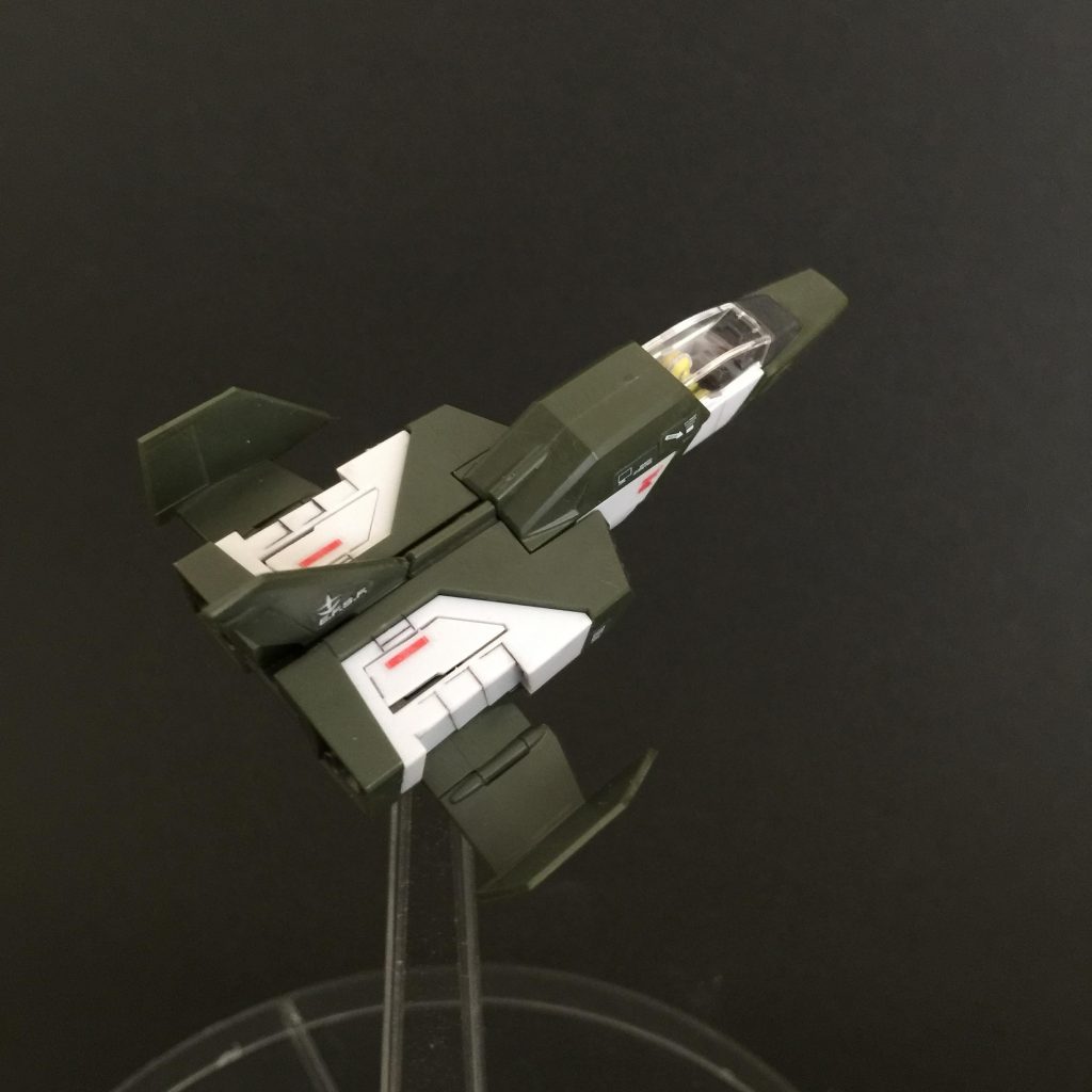 1/100スケールとはいえコアファイターは小さいですねー。