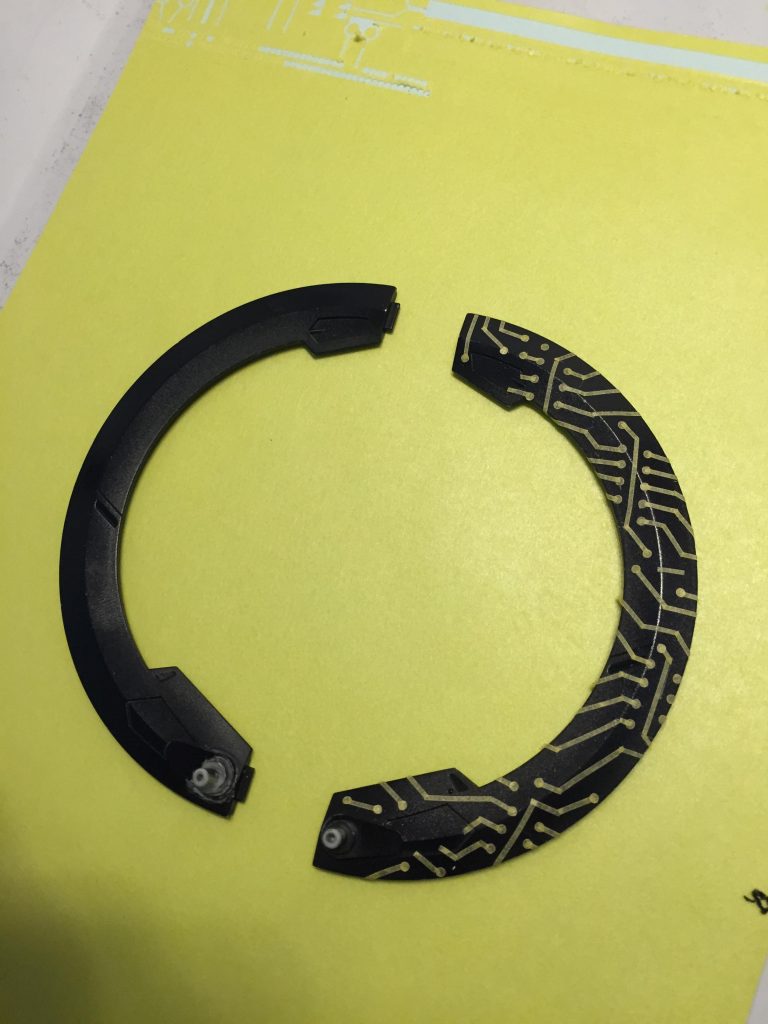 輪っかのマスキング工程です。