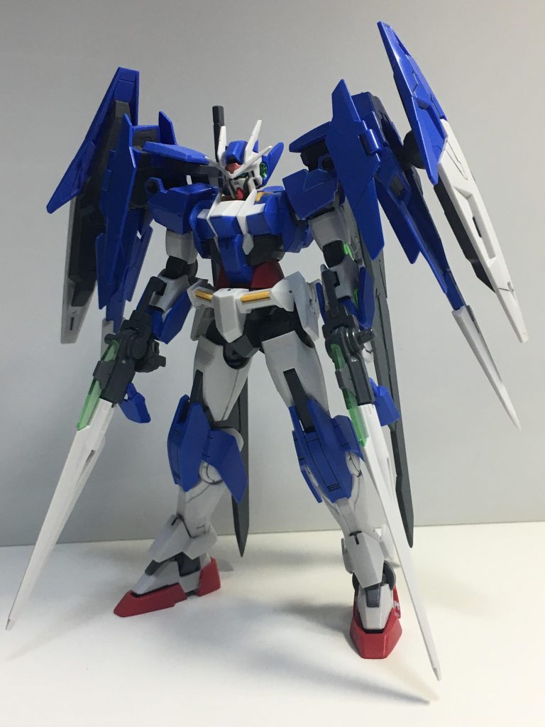 本機はリクのダブルオーダイバーエースを改修した姿。強化プランとしてGNHW方式が採用されて太陽炉はダイバーエースユニットのバインダー内部に内蔵されコーンスラスタ基部に搭載された。更に武装も強化・増加されていて格闘戦能力が向上している。有志連合のブレイクデカール決戦時に使われる予定だったが完成されず有志連合の勝利に終わった