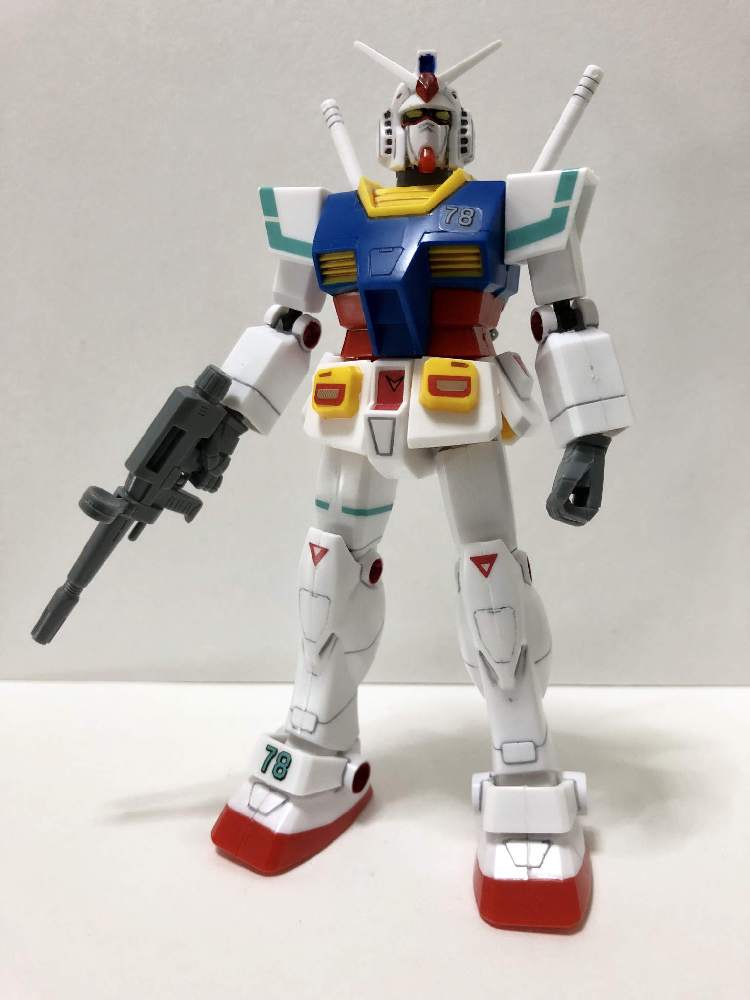 HGガンダム（絶版）｜pinguinusloversさんのガンプラ作品｜GUNSTA（ガンスタ）