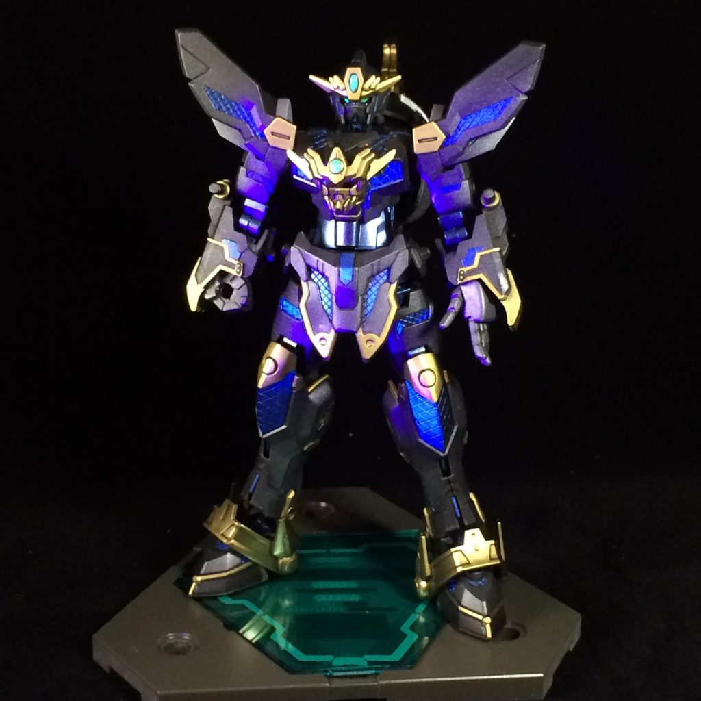 ブラックライトの角度や距離で感じがかわります