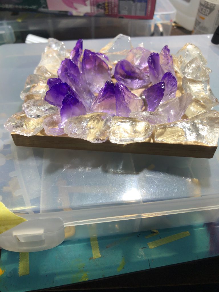 土台は写真立てです。