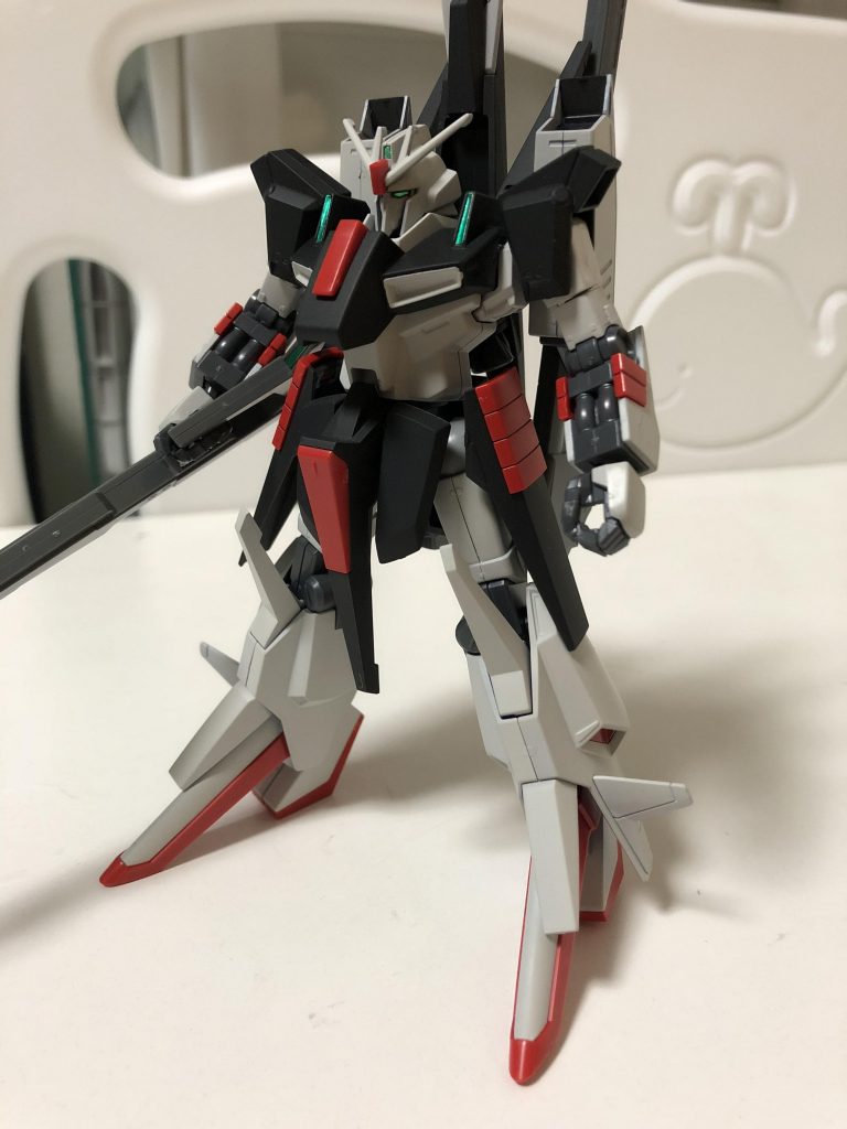 赤い部分のみそのままの配色で作ってみました。