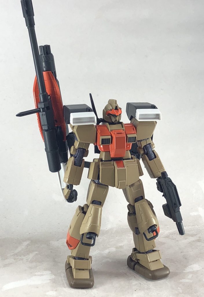 汚し前。この後バックパックのアンテナが逆だったのに気づいて、ついでに胸部カメラも足しました。サンボル調にしつつもビームマスターと一目でわかるようにしたつもりです。
フォース『GUNSTARDOM』の一員として楽しく製作できました。