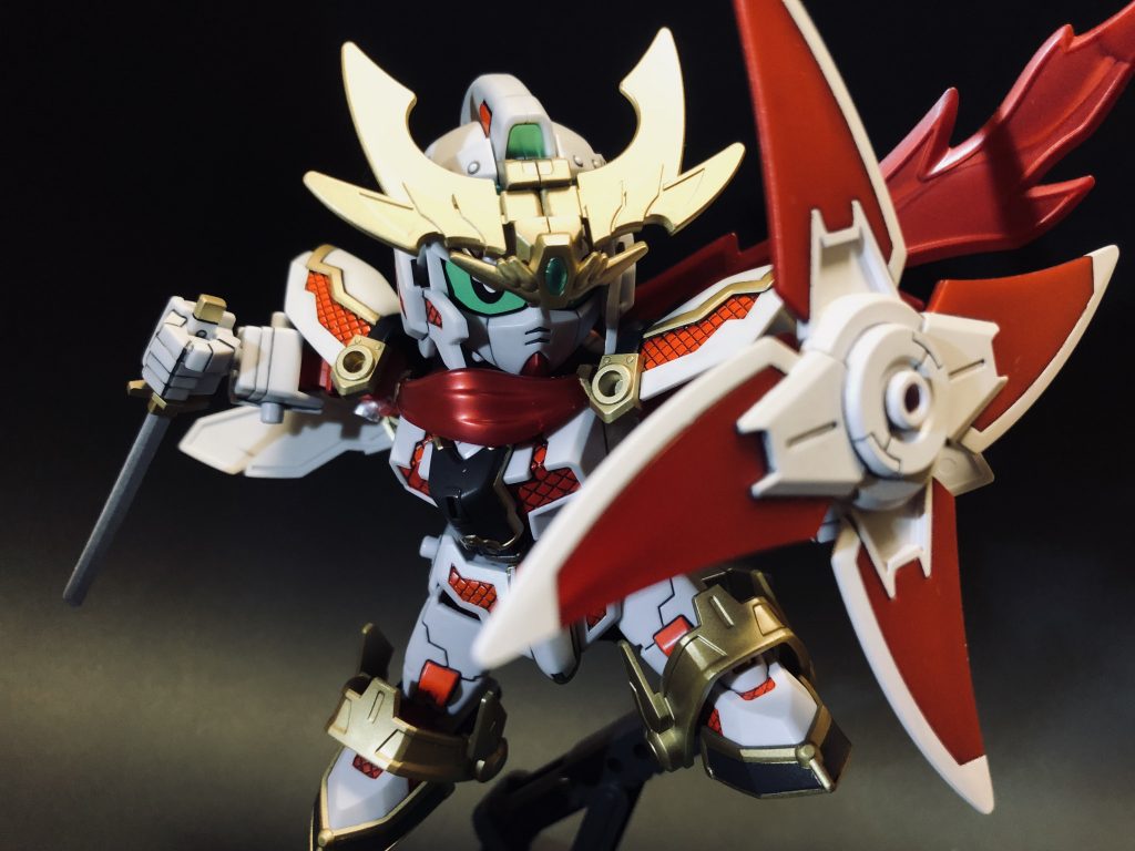 スタンドを使ってあげると結構はったりが効いていい感じです!