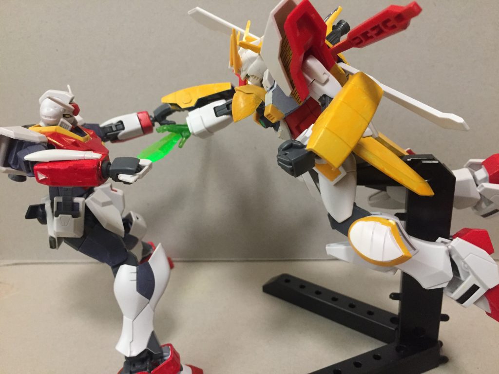 ピクシー・ゼロと。
シャイニングフィンガー!!