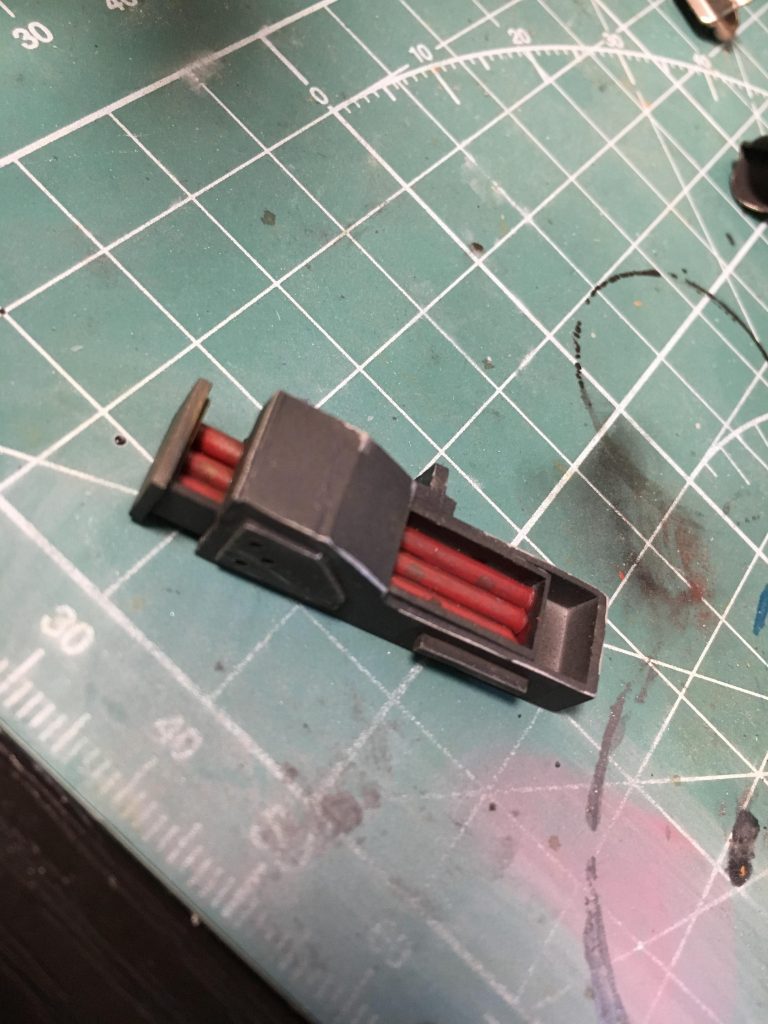 カートリッジを箱組みして自作。