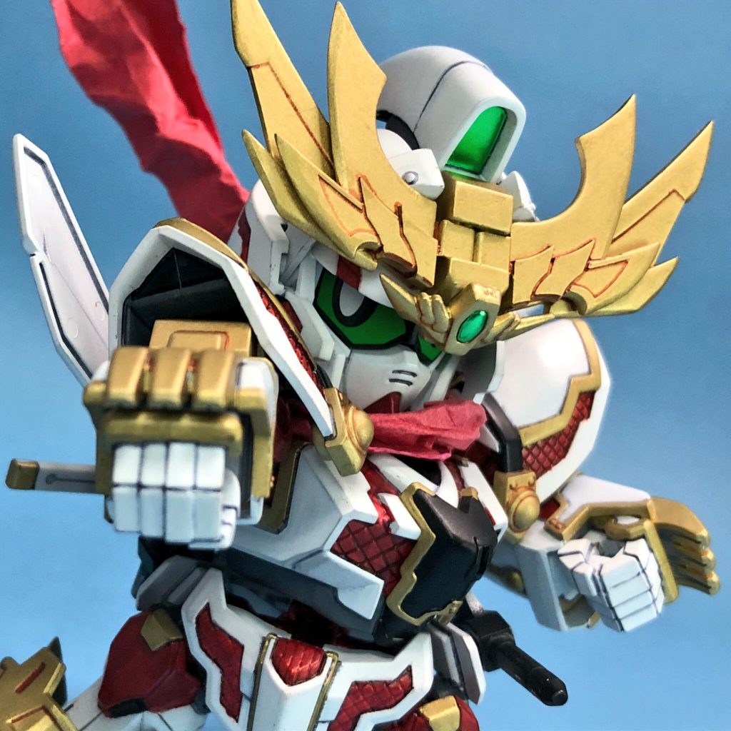 ・手甲鉤（てっこうかぎ）
忍び寄れば、音もなく相手を倒すことが可能な格闘用武器。本来はリアル形態でのみ使用する武器だが、機体性能の向上によりSD形態でも使用可能になった。