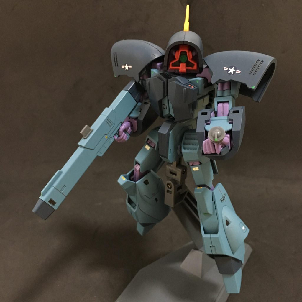 追加武装１：余ったポリキャップで左手にボム。通称P.C.B.(ポリキャップボム）